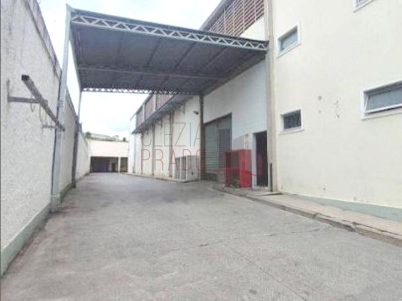 Depósito-Galpão-Armazém para alugar, 2554m² - Foto 11