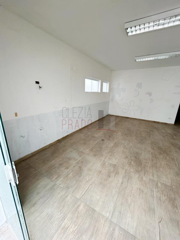 Prédio Inteiro para alugar com 4 quartos, 212m² - Foto 15