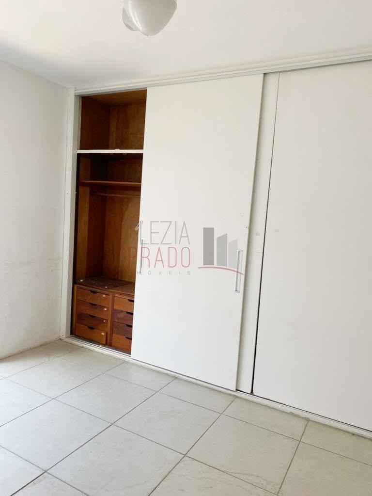 Prédio Inteiro para alugar com 4 quartos, 212m² - Foto 3