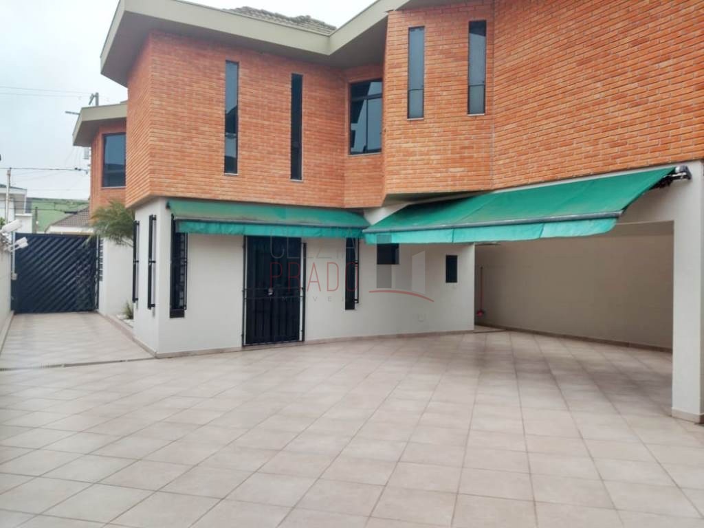 Casa à venda com 2 quartos, 444m² - Foto 1