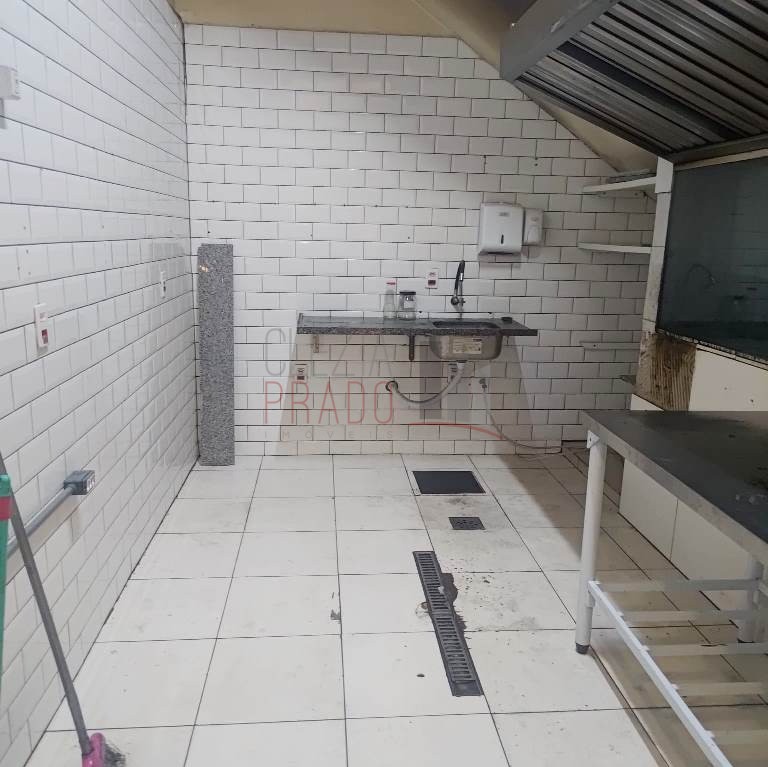 Prédio Inteiro para alugar, 42m² - Foto 10