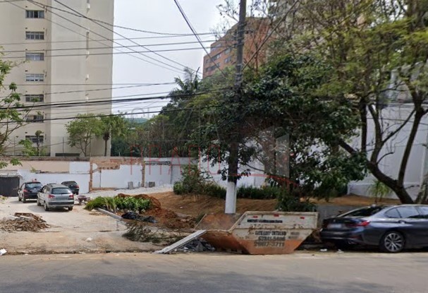 Loteamento e Condomínio para alugar, 360m² - Foto 1