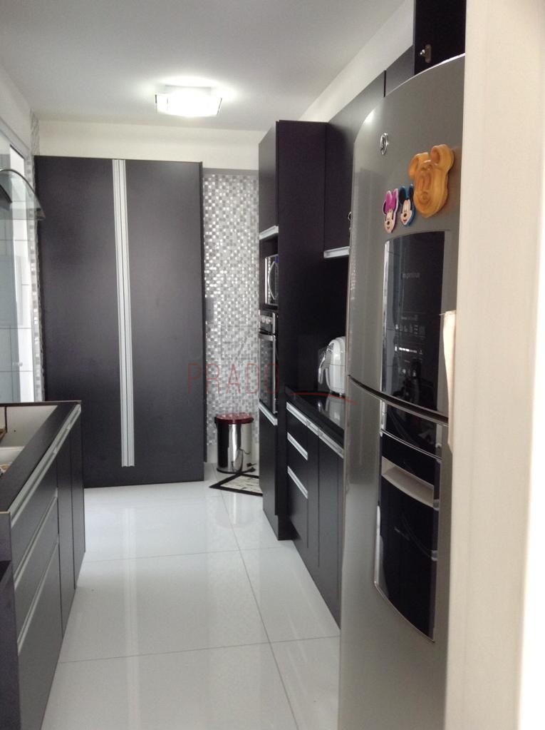 Apartamento à venda com 3 quartos, 119m² - Foto 18