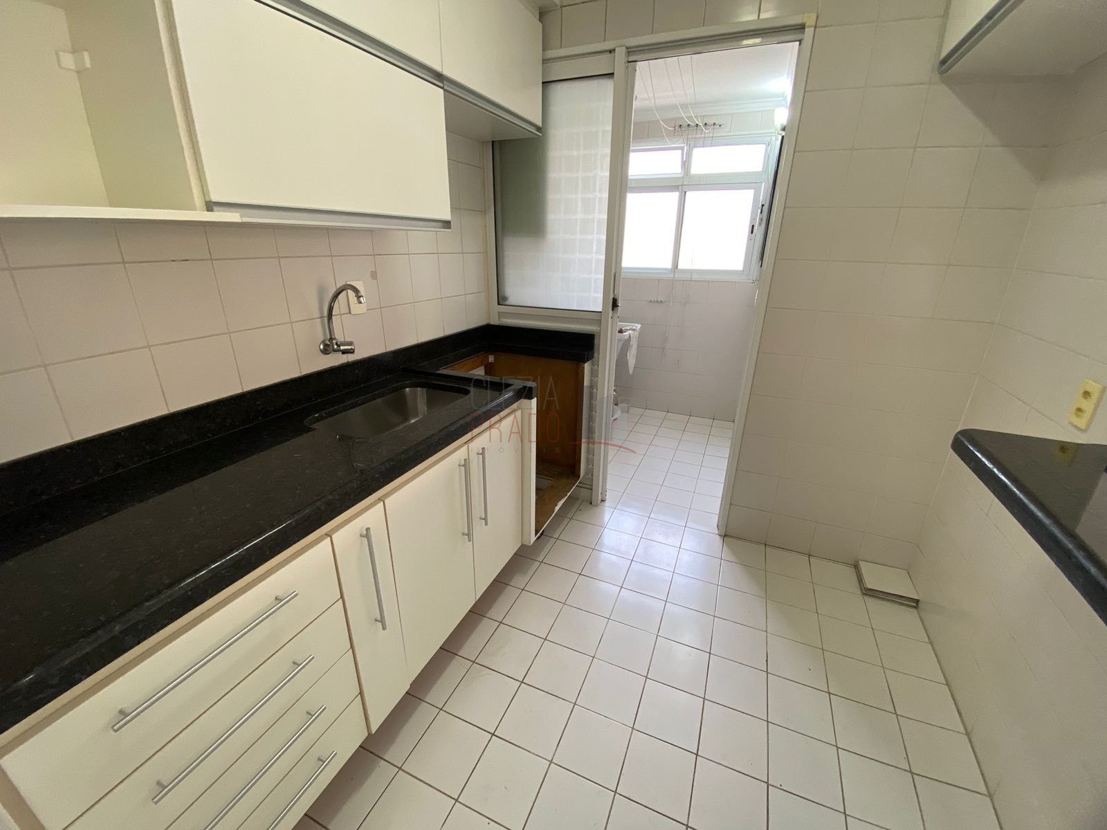 Apartamento para alugar com 2 quartos, 61m² - Foto 14