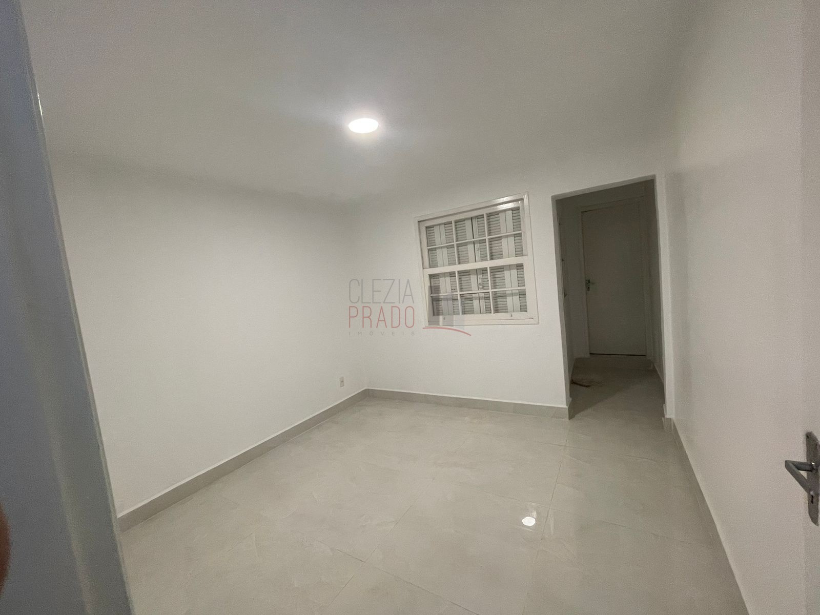 Casa à venda com 3 quartos, 125m² - Foto 13