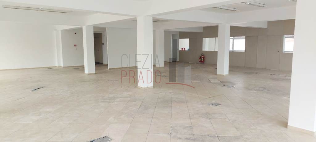 Prédio Inteiro para alugar, 2200m² - Foto 9