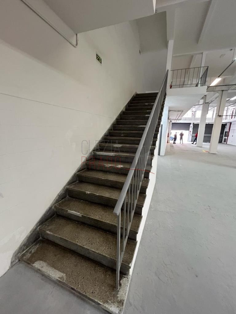 Prédio Inteiro para alugar, 1300m² - Foto 10