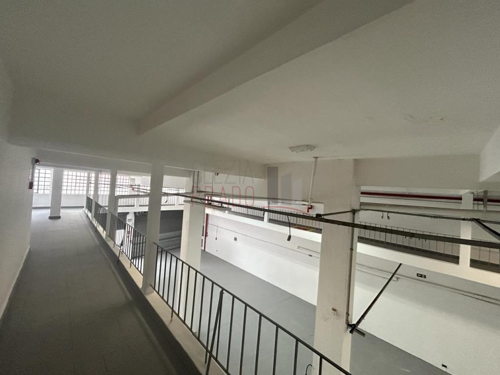 Prédio Inteiro para alugar, 1300m² - Foto 17