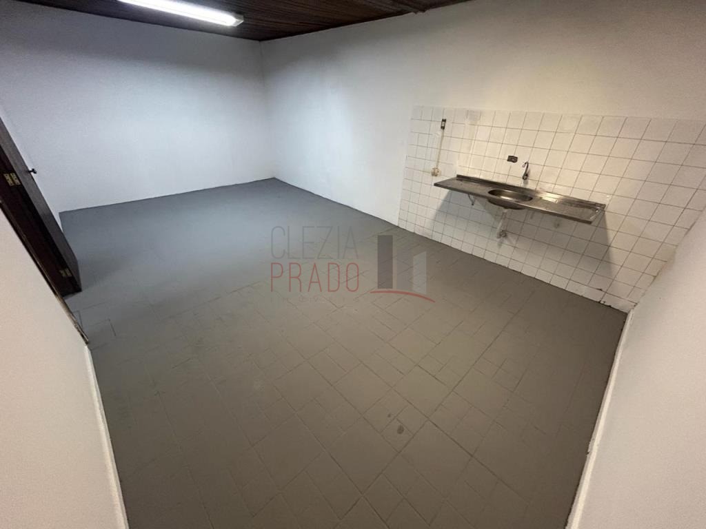 Prédio Inteiro para alugar, 1300m² - Foto 24