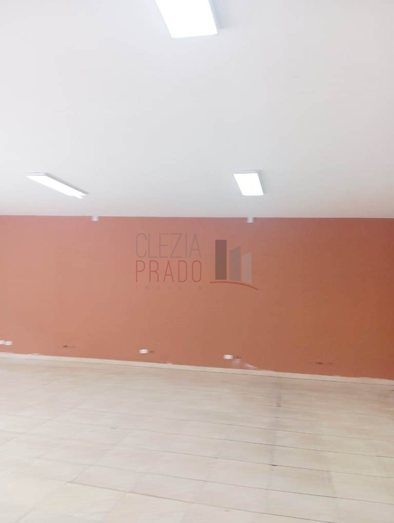 Prédio Inteiro para alugar, 225m² - Foto 13