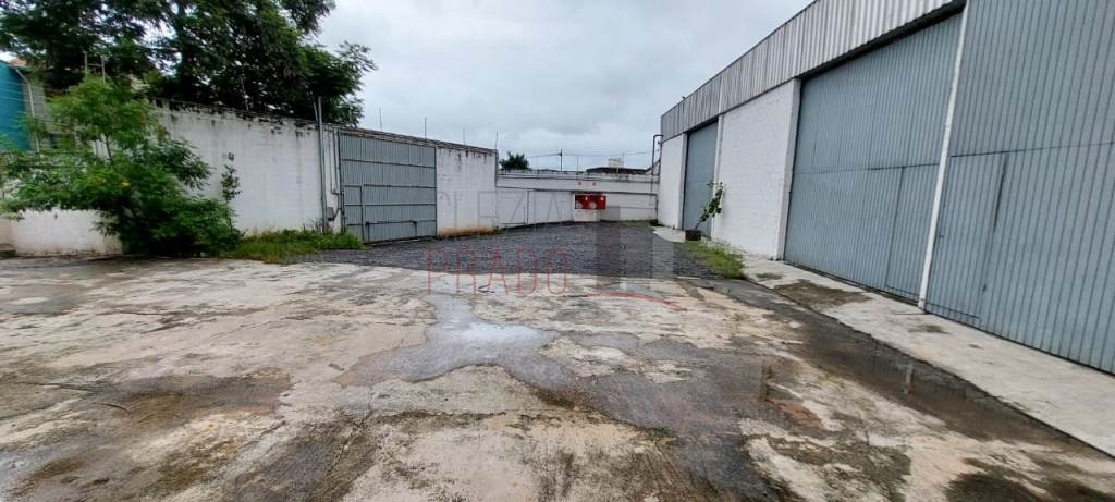 Depósito-Galpão-Armazém para alugar, 1560m² - Foto 1