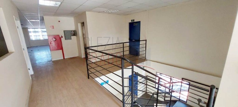 Prédio Inteiro para alugar, 1300m² - Foto 3
