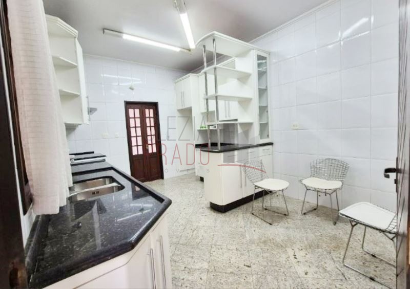 Sobrado, 3 quartos, 303 m² - Foto 17