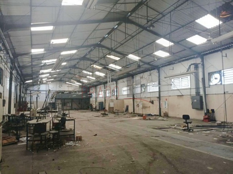 Depósito-Galpão, 2400 m² - Foto 1