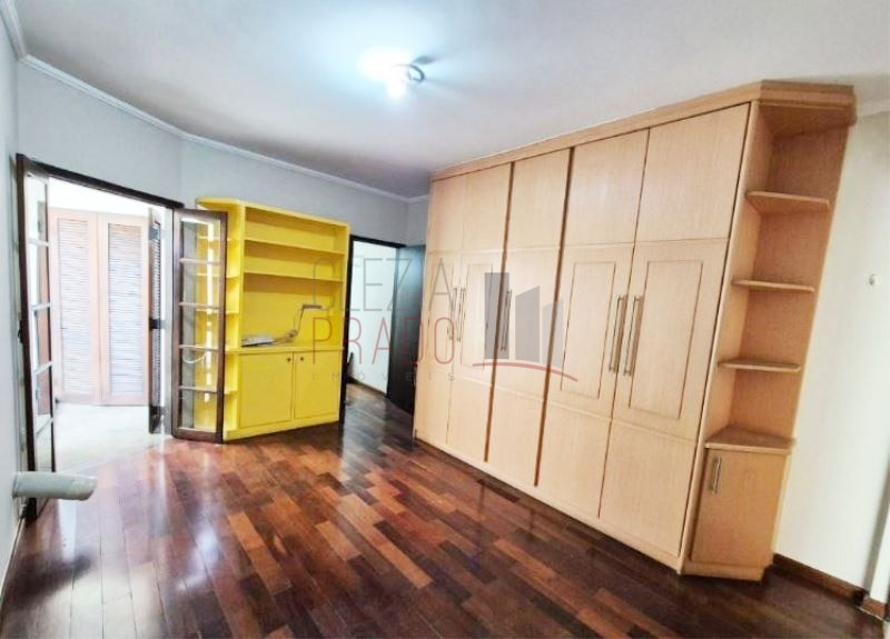 Sobrado, 3 quartos, 303 m² - Foto 4