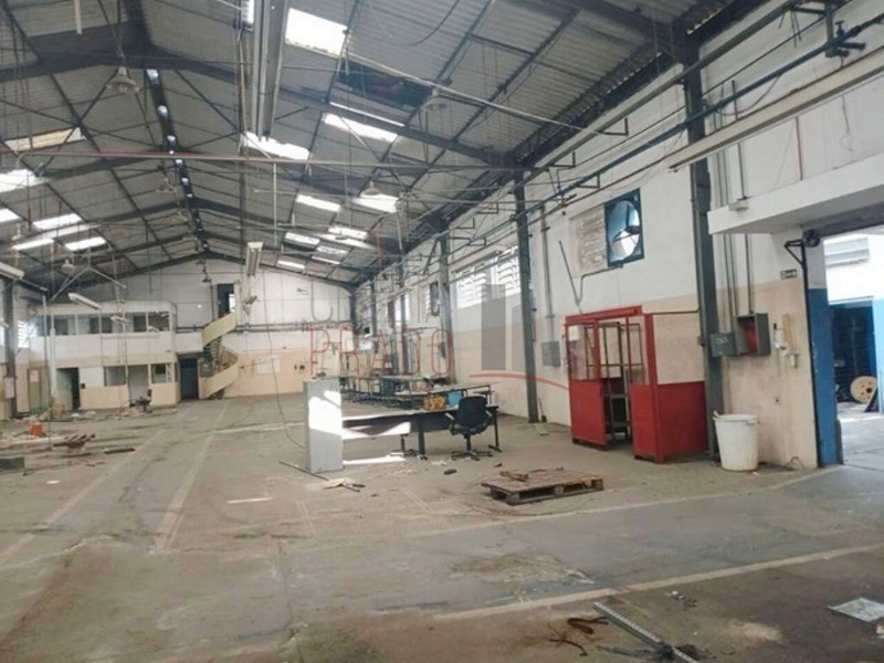 Depósito-Galpão, 2400 m² - Foto 2