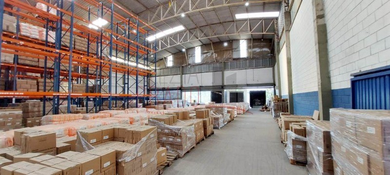 Depósito-Galpão, 4500 m² - Foto 1