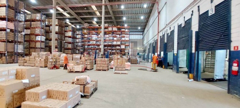 Depósito-Galpão, 6000 m² - Foto 1