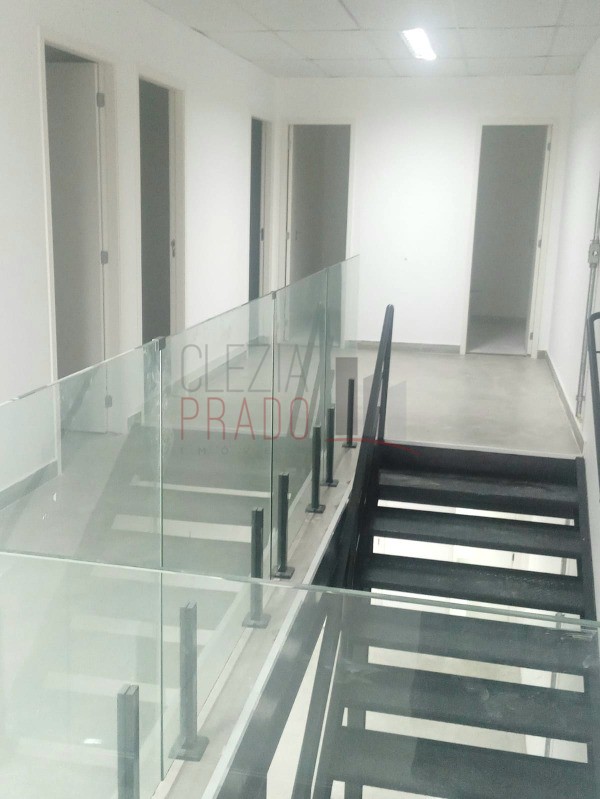 Depósito-Galpão-Armazém para alugar, 200m² - Foto 3