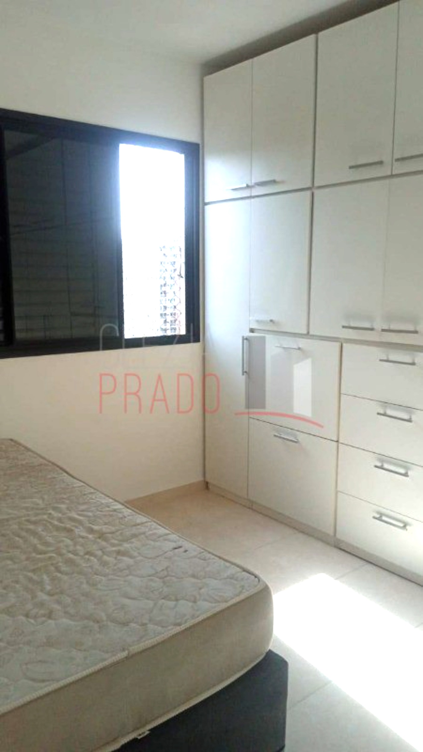 Apartamento para alugar com 2 quartos, 50m² - Foto 4