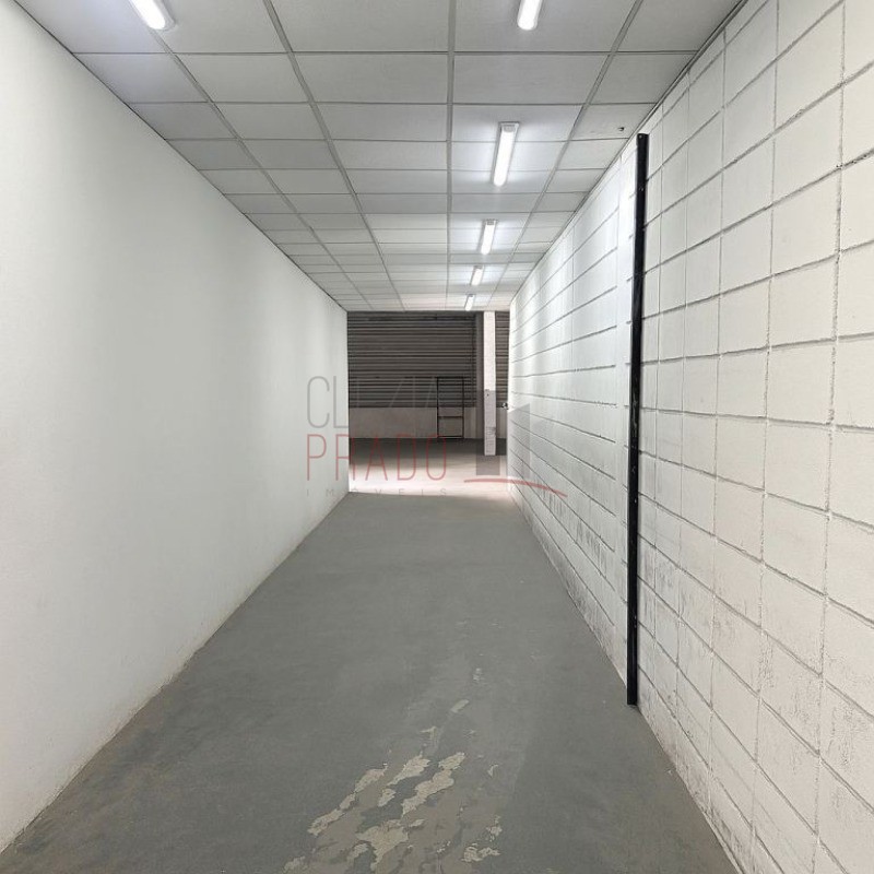 Depósito-Galpão, 1400 m² - Foto 4