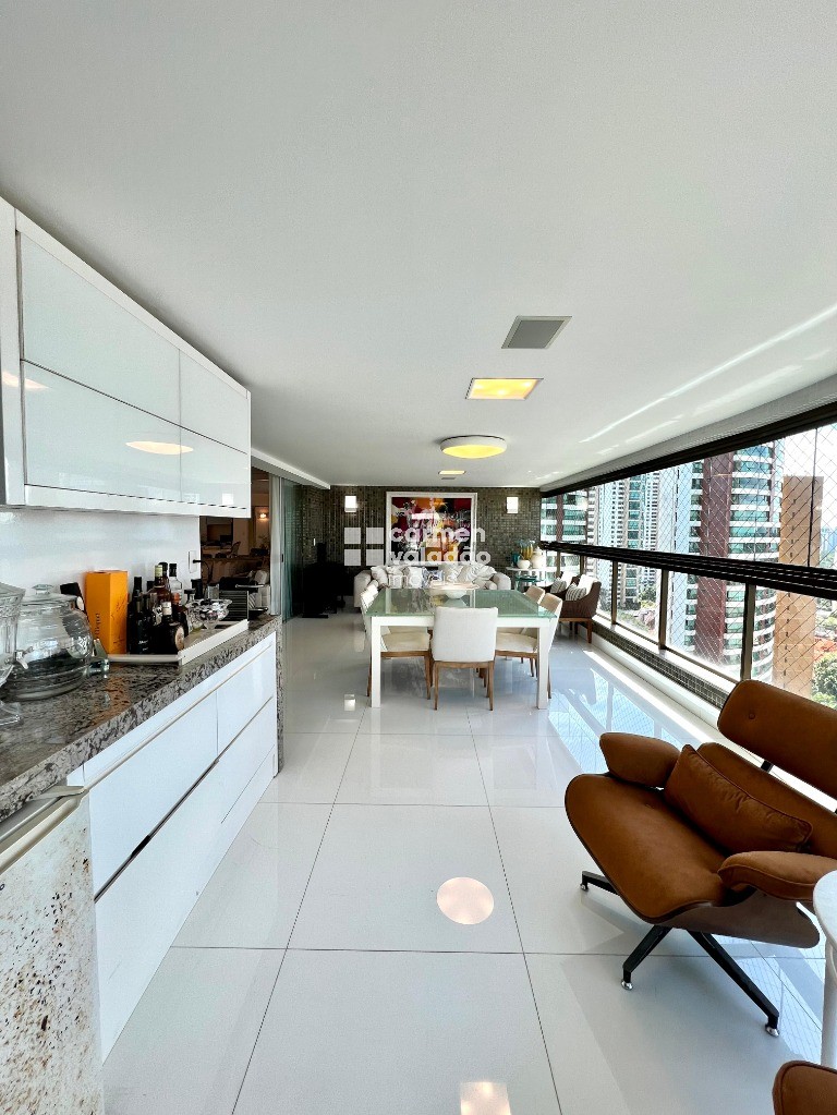 Apartamento - Horto florestal
