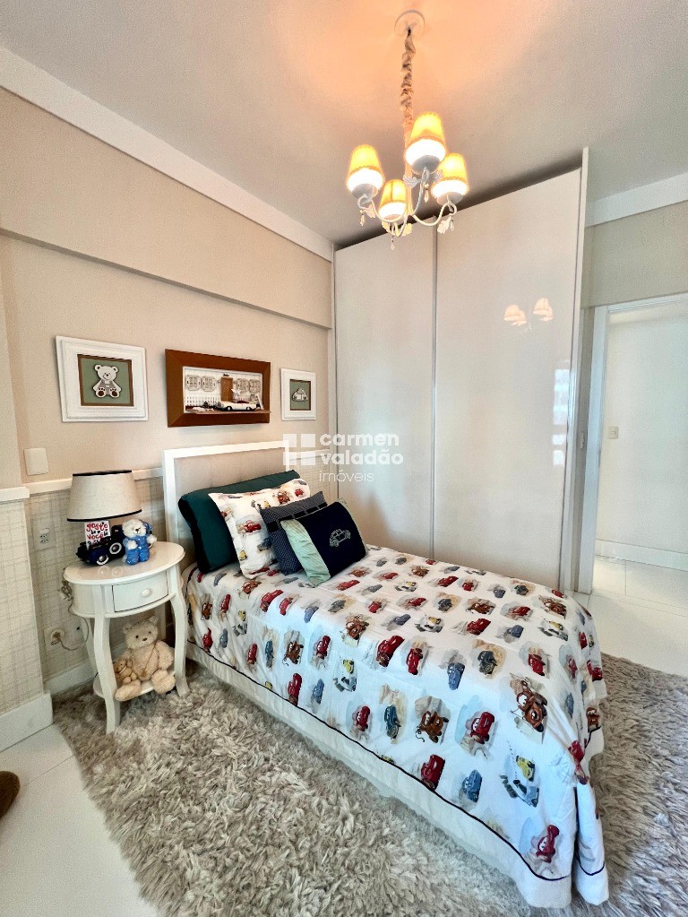 Apartamento - Horto florestal
