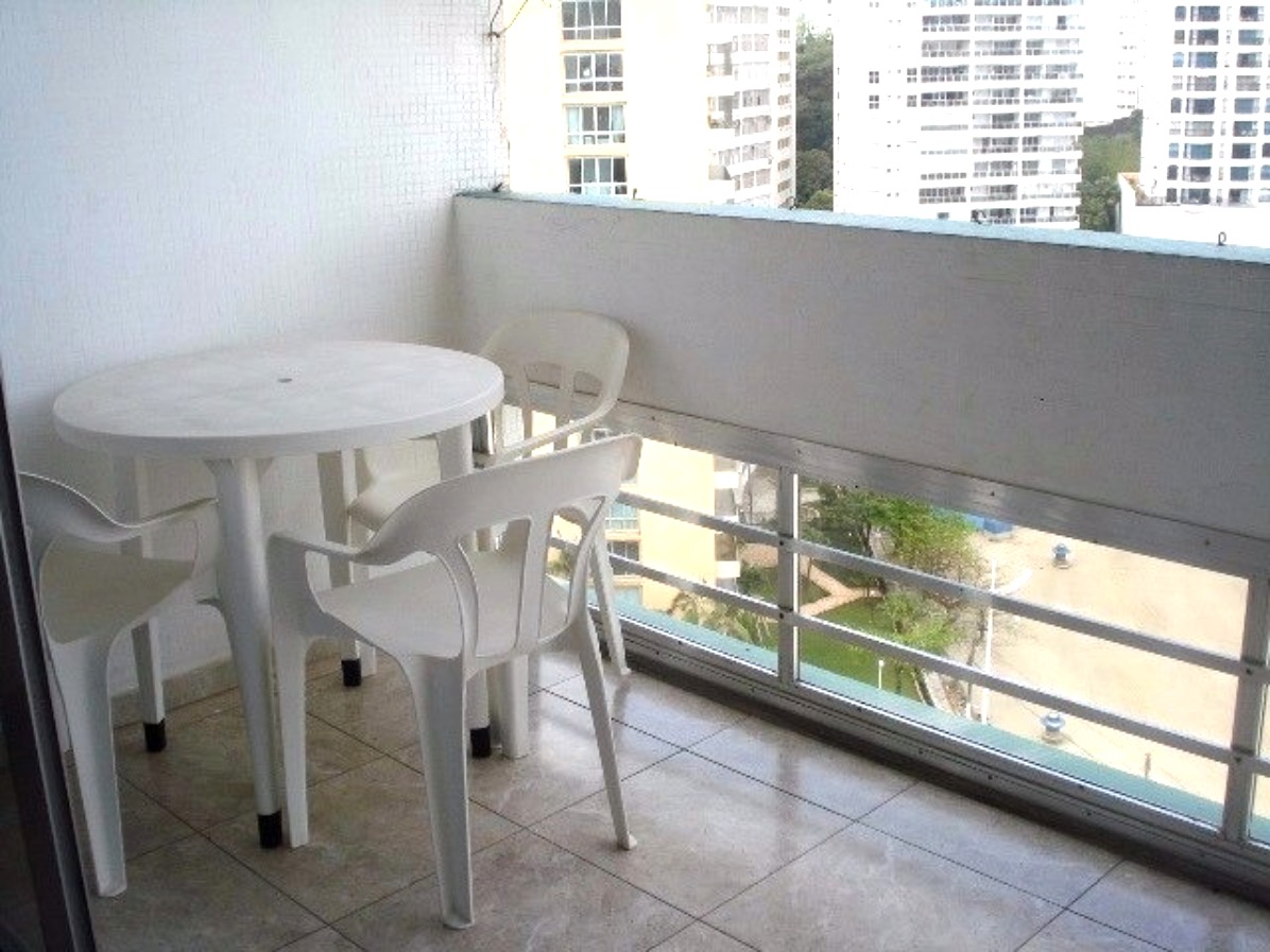 Apartamento para alugar com 4 quartos, 90m² - Foto 8