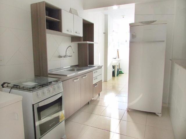 Apartamento à venda e aluguel com 2 quartos, 90m² - Foto 8