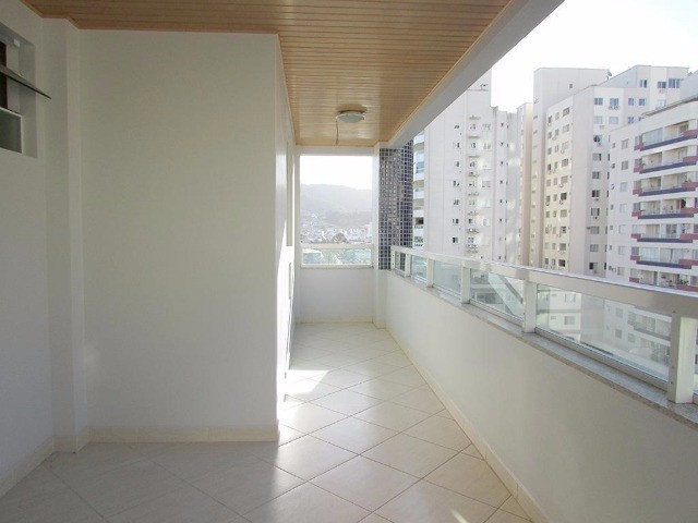 Apartamento à venda e aluguel com 2 quartos, 90m² - Foto 4