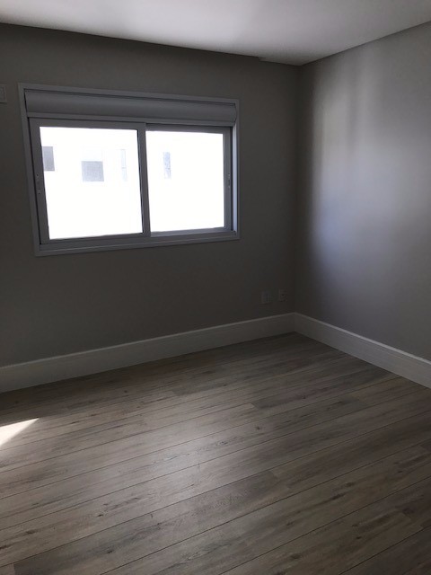 Apartamento à venda com 4 quartos, 237m² - Foto 13