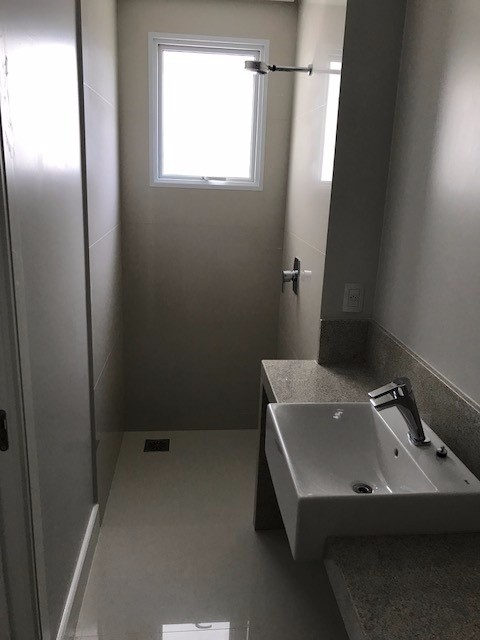 Apartamento à venda com 4 quartos, 237m² - Foto 19