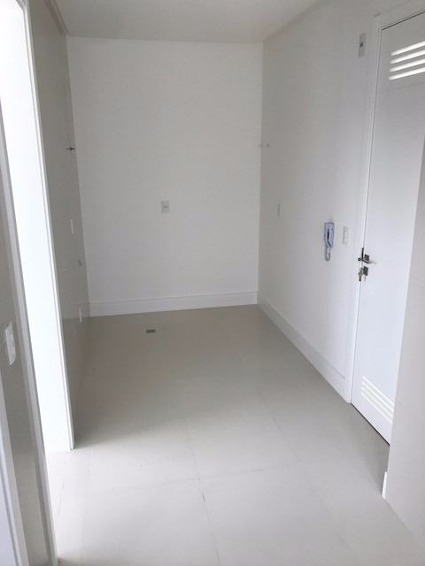 Cobertura à venda com 7 quartos, 410m² - Foto 32