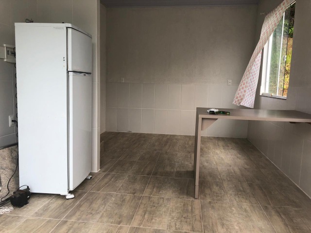 Casa à venda com 2 quartos, 90m² - Foto 10