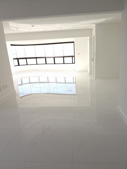 Apartamento, 3 quartos, 110 m² - Foto 1