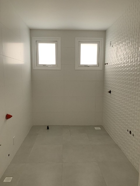 Apartamento à venda com 3 quartos, 137m² - Foto 6