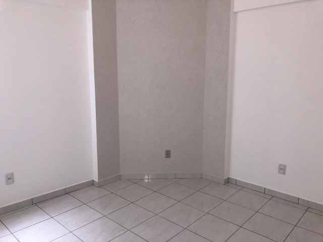 Apartamento à venda com 6 quartos, 222m² - Foto 17