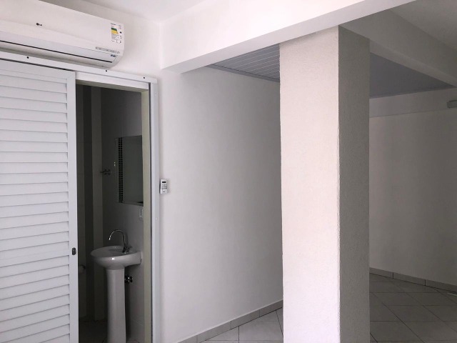 Apartamento à venda com 6 quartos, 222m² - Foto 26