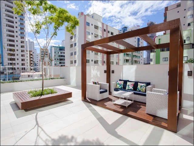 Apartamento à venda e aluguel com 3 quartos, 130m² - Foto 32