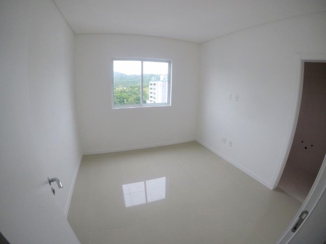 Apartamento à venda com 4 quartos, 136m² - Foto 12