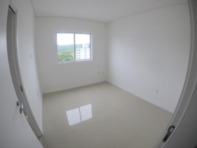 Apartamento à venda com 4 quartos, 136m² - Foto 13