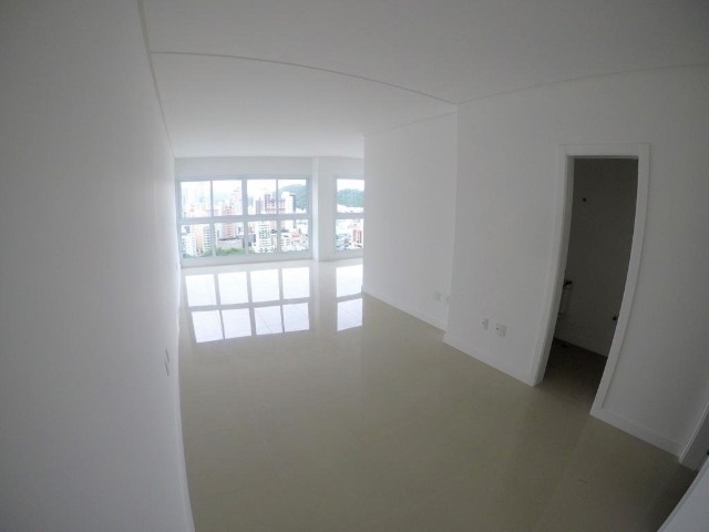 Apartamento à venda com 4 quartos, 136m² - Foto 5