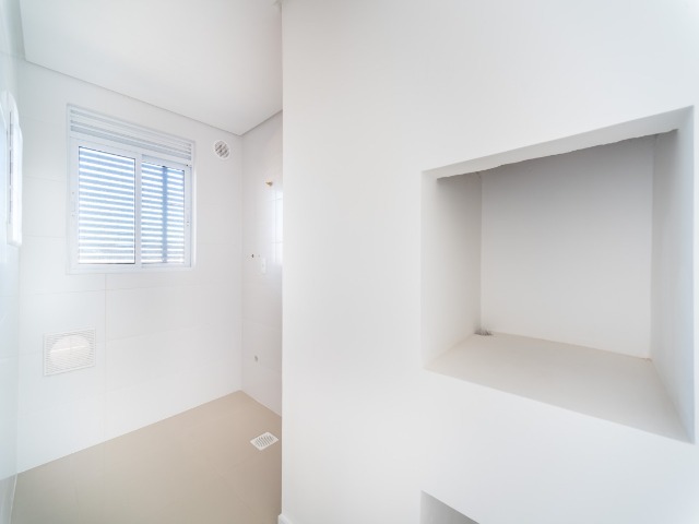 Apartamento à venda com 2 quartos, 68m² - Foto 41