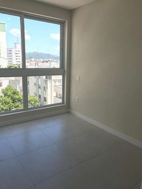 Apartamento à venda com 3 quartos, 93m² - Foto 17