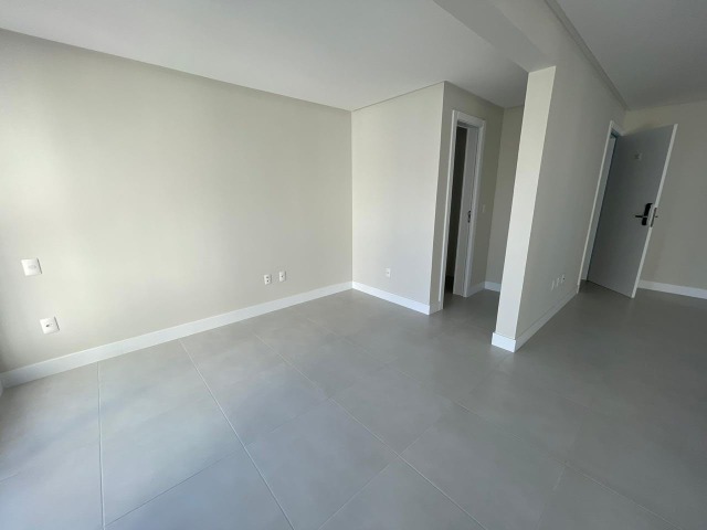 Apartamento à venda com 3 quartos, 93m² - Foto 23