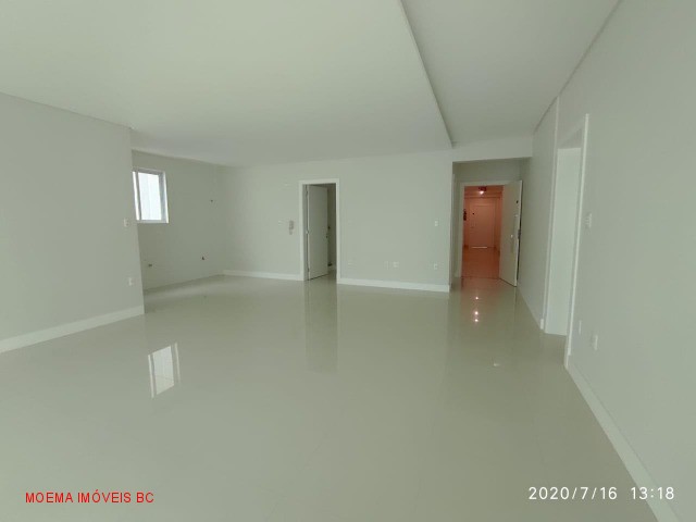 Apartamento à venda com 3 quartos, 178m² - Foto 18