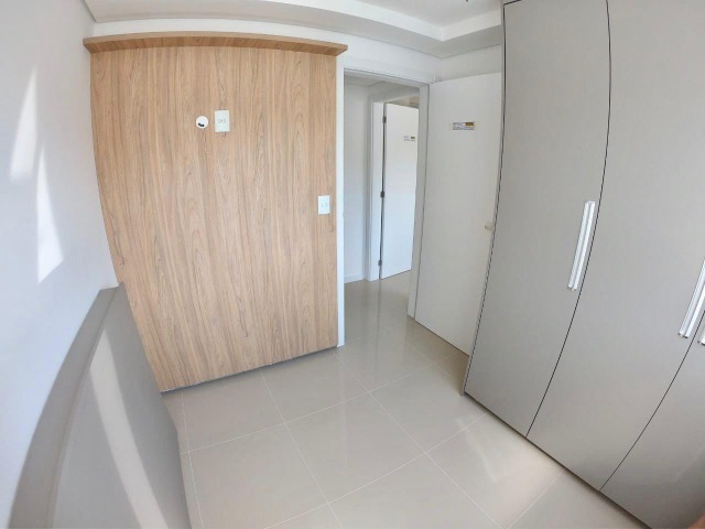 Apartamento à venda com 2 quartos, 68m² - Foto 6