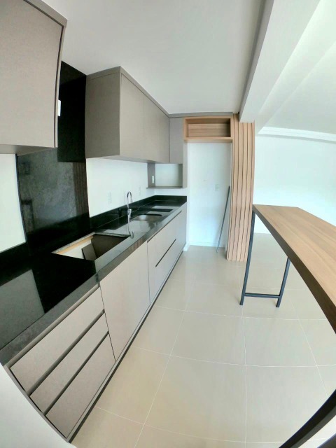 Apartamento à venda com 2 quartos, 68m² - Foto 13