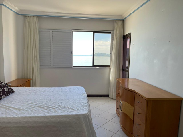 Apartamento à venda com 3 quartos, 220m² - Foto 21