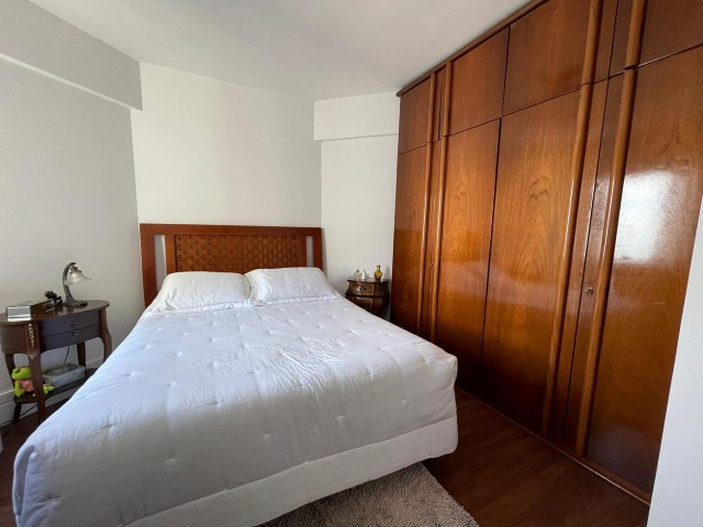 Apartamento à venda com 4 quartos, 220m² - Foto 10